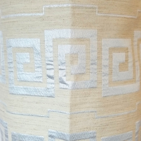 Tory Burch Cream Linen Dress w/ Silver Geometric Design Size 6 - Picture 7 of 16